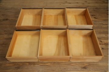 中古　美品　松本民芸家具　シンプルな作りで合わせやすいD型小物整理箪笥(縦型チェスト、引き出し、収納タンス)(定価約27万円)(R-075614)