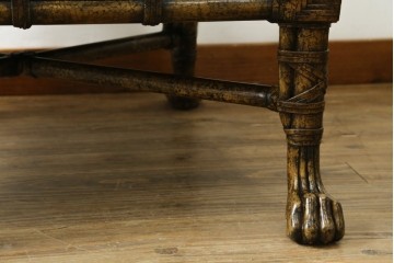 中古　美品　イギリス高級家具　THEODORE ALEXANDER(セオドア・アレキサンダー)　威厳のあるライオンズパウフットが印象的なアームチェア　(R-075626)