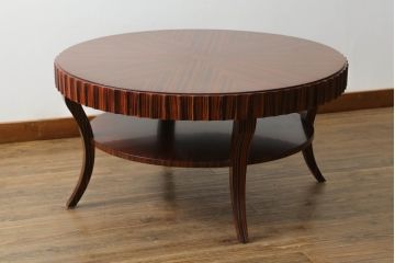 中古　アメリカ　Baker(ベーカー社)　洗練された佇まいが目を惹くセンターテーブル(ローテーブル、ラウンドテーブル、丸テーブル、リビングテーブル)(定価推定約70万円)(R-075628)