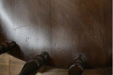 中古　飛騨産業　穂高シリーズ　キツツキマーク　身体をゆったりと包み込むアームチェア　(R-075630)