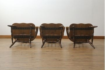 中古　飛騨産業　穂高シリーズ　キツツキマーク　木のぬくもりを感じるアームチェア3脚セット(キャプテンチェア、ダイニングチェア、椅子、板座チェア)(R-075631)