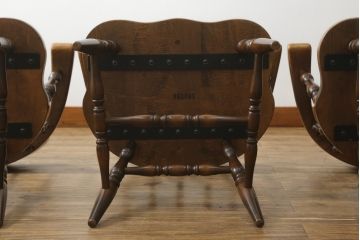 中古　飛騨産業　穂高シリーズ　キツツキマーク　木のぬくもりを感じるアームチェア3脚セット(キャプテンチェア、ダイニングチェア、椅子、板座チェア)(R-075631)