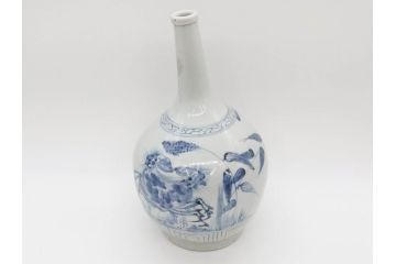 江戸期　古伊万里　染付　蟹　珍しい図柄が魅力的な花瓶(カニ、花器、花入、壺、壷)(R-075640)