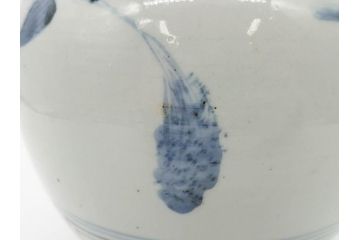 江戸期　古伊万里　染付　蟹　珍しい図柄が魅力的な花瓶(カニ、花器、花入、壺、壷)(R-075640)