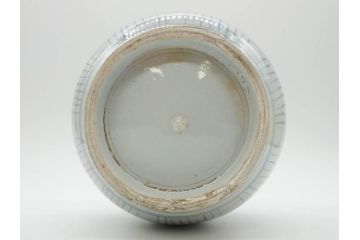 江戸期　古伊万里　染付　蟹　珍しい図柄が魅力的な花瓶(カニ、花器、花入、壺、壷)(R-075640)