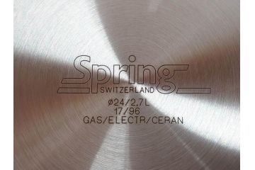 スイス製　Spring　スプリング社　クリスタルGL　ソテーパン(24cm)　片手鍋(18cm)　両手深型鍋(20cm)　キッチンウェア3点セット(CRISTAL、料理ブック付き、箱付き、スターターセット)(R-075641)