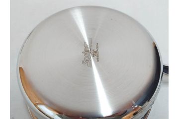スイス製　Spring　スプリング社　クリスタルGL　ソテーパン(24cm)　片手鍋(18cm)　両手深型鍋(20cm)　キッチンウェア3点セット(CRISTAL、料理ブック付き、箱付き、スターターセット)(R-075641)
