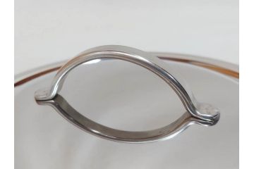 スイス製　Spring　スプリング社　クリスタルGL　ソテーパン(24cm)　片手鍋(18cm)　両手深型鍋(20cm)　キッチンウェア3点セット(CRISTAL、料理ブック付き、箱付き、スターターセット)(R-075641)