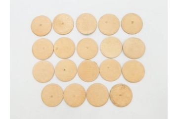 牛乳瓶　ヨーグルト瓶　キャップ　蓋　名糖　森永　明治　小岩井　雪印　88種818枚セット(月曜、水曜、木曜、土曜、日曜、牛乳びん代預り証、ホモ牛乳、ラクト、コーヒー、イチゴ、オレンジ、フルーツ、りんご、トマト、ピーチ、マミー、興真)(R-075642)