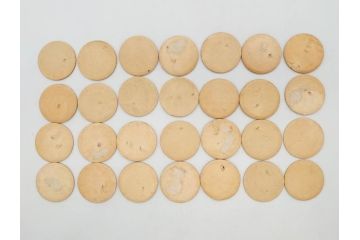 牛乳瓶　ヨーグルト瓶　キャップ　蓋　名糖　森永　明治　小岩井　雪印　88種818枚セット(月曜、水曜、木曜、土曜、日曜、牛乳びん代預り証、ホモ牛乳、ラクト、コーヒー、イチゴ、オレンジ、フルーツ、りんご、トマト、ピーチ、マミー、興真)(R-075642)