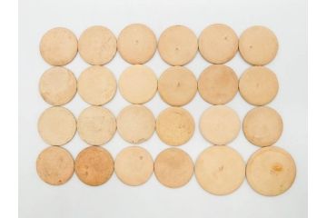 牛乳瓶　ヨーグルト瓶　キャップ　蓋　名糖　森永　明治　小岩井　雪印　88種818枚セット(月曜、水曜、木曜、土曜、日曜、牛乳びん代預り証、ホモ牛乳、ラクト、コーヒー、イチゴ、オレンジ、フルーツ、りんご、トマト、ピーチ、マミー、興真)(R-075642)