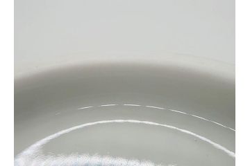 香蘭社謹製　染錦　金彩　雲麒麟龍鳳凰　耳付　迫力のある絵柄が存在感を放つ花瓶(花器、花入)(R-075643)