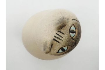 北欧雑貨　リサ・ラーソン　Lisa Larson　ミア(Mia)　キャット　猫　ねこ　ネコ　見上げる表情と丸いフォルムが愛らしいオブジェ(置物、陶器、ホワイト、グレー)(R-075645)