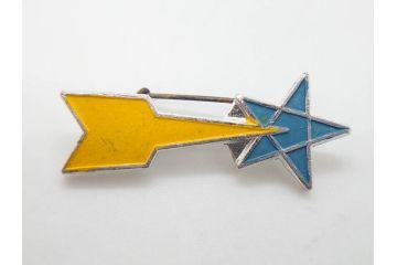 ウルトラマン　ウルトラセブン　怪獣　エンブレム　小学館　円谷プロ　バッチまとめて18個セット(バッジ、TAC、SGM、MAT、美研、科学特捜隊、警備隊)(R-075648)
