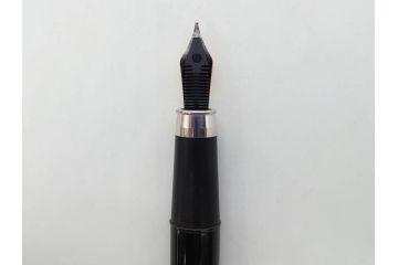 デンマーク　GEORG JENSEN(ジョージ・ジェンセン)　M18K(18金)　925S　万年筆(METAL、DENMARK、シルバー、SILVER、筆記具、文具、箱付き)(R-075649)