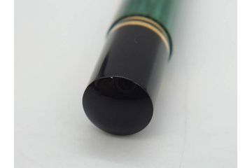 ドイツ　PELIKAN　ペリカン日本(株)社製　スーベレーン　M800　18C-750　F　万年筆(緑縞、グリーン系、ストライプ、INK、インク、筆記具、文具、吸入式、箱付き)(R-075650)