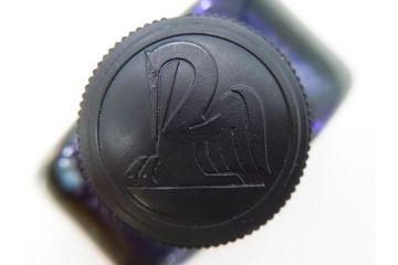 ドイツ　PELIKAN　ペリカン日本(株)社製　スーベレーン　M800　18C-750　F　万年筆(緑縞、グリーン系、ストライプ、INK、インク、筆記具、文具、吸入式、箱付き)(R-075650)
