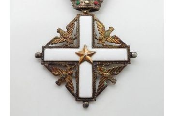 イタリア共和国 功労勲章　ブラジル 国家勲章　ベネズエラ　3点セット(略綬、バッチ、南十字、ケース付き、BENEMERENTIUM PRAEMIUM、FRANCISCO DE MIRANDA)(R-075651)