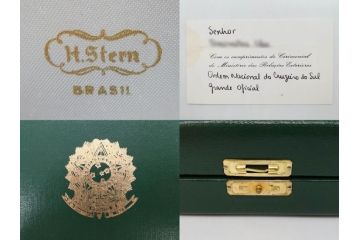 イタリア共和国 功労勲章　ブラジル 国家勲章　ベネズエラ　3点セット(略綬、バッチ、南十字、ケース付き、BENEMERENTIUM PRAEMIUM、FRANCISCO DE MIRANDA)(R-075651)