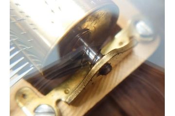 スイス製　リュージュ社　REUGE MUSIC　50弁　シンプルながらも上品な雰囲気漂うオルゴール(A.Beul、After the Rain Sunshine、Swiss Yodel、Song of Weggis)(R-075656)