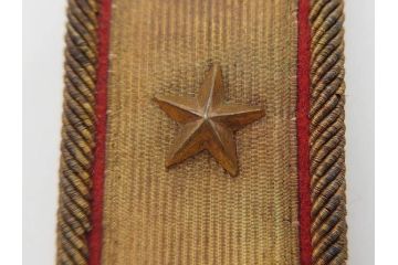 当時物　日本軍　陸軍　中将　肩章2組セット(軍物、ミリタリー、階級章、軍服小物、箱付き)(R-075658)