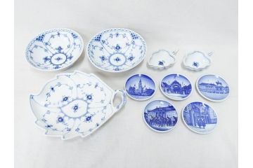 デンマーク　ROYAL COPENHAGEN(ロイヤルコペンハーゲン)　ブルーフルーテッド　ハーフレース　プレイン　リーフディッシュ・オープンシュガー・ボウル・絵皿(小皿)　まとめて10点セット(プレート、変形皿、洋食器)(R-075659)