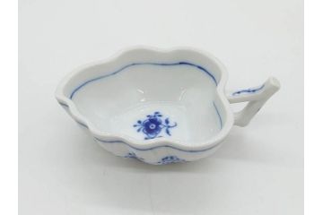 デンマーク　ROYAL COPENHAGEN(ロイヤルコペンハーゲン)　ブルーフルーテッド　ハーフレース　プレイン　リーフディッシュ・オープンシュガー・ボウル・絵皿(小皿)　まとめて10点セット(プレート、変形皿、洋食器)(R-075659)