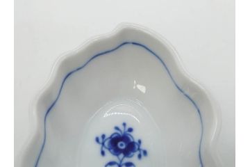 デンマーク　ROYAL COPENHAGEN(ロイヤルコペンハーゲン)　ブルーフルーテッド　ハーフレース　プレイン　リーフディッシュ・オープンシュガー・ボウル・絵皿(小皿)　まとめて10点セット(プレート、変形皿、洋食器)(R-075659)