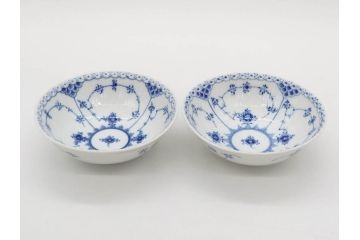 デンマーク　ROYAL COPENHAGEN(ロイヤルコペンハーゲン)　ブルーフルーテッド　ハーフレース　プレイン　リーフディッシュ・オープンシュガー・ボウル・絵皿(小皿)　まとめて10点セット(プレート、変形皿、洋食器)(R-075659)