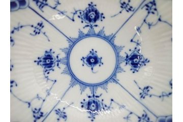デンマーク　ROYAL COPENHAGEN(ロイヤルコペンハーゲン)　ブルーフルーテッド　ハーフレース　プレイン　リーフディッシュ・オープンシュガー・ボウル・絵皿(小皿)　まとめて10点セット(プレート、変形皿、洋食器)(R-075659)