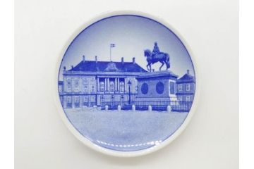 デンマーク　ROYAL COPENHAGEN(ロイヤルコペンハーゲン)　ブルーフルーテッド　ハーフレース　プレイン　リーフディッシュ・オープンシュガー・ボウル・絵皿(小皿)　まとめて10点セット(プレート、変形皿、洋食器)(R-075659)