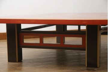 中古　美品　輪島塗り　漆塗り　百人一首の絵柄が趣を感じさせる座卓(ローテーブル、センターテーブル、リビングテーブル)(R-075660)