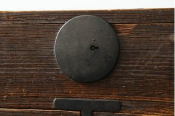 和製アンティーク　総桐(キリ)材　時代を感じる佇まいが印象的な関東帳場箪笥(時代箪笥、総桐箪笥、総桐たんす、和タンス、収納たんす、整理タンス、引き出し)(R-075661)