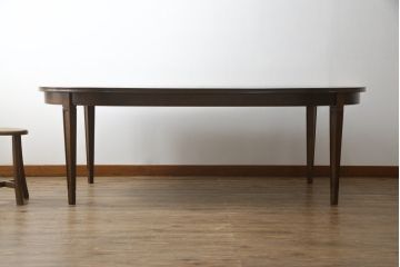 中古　maruni(マルニ木工)　オーバル　品のある佇まいが魅力のダイニングテーブル(食卓、4人掛け、6人掛け)(R-075664)
