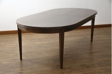 中古　maruni(マルニ木工)　オーバル　品のある佇まいが魅力のダイニングテーブル(食卓、4人掛け、6人掛け)(R-075664)