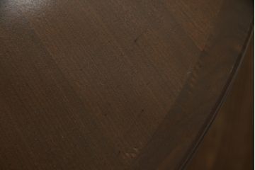 中古　maruni(マルニ木工)　オーバル　品のある佇まいが魅力のダイニングテーブル(食卓、4人掛け、6人掛け)(R-075664)