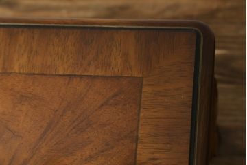 中古　美品　DREXEL HERITAGE(ドレクセルヘリテイジ)　なめらかな猫脚が目を惹くセンターテーブル(ローテーブル、リビングテーブル)(R-075665)