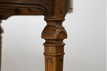 中古　希少モデル!!　DREXEL HERITAGE(ドレクセルヘリテイジ)　Grand Villa(グランドヴィラ)　凝った天板のデザインがおしゃれなダイニングテーブル(エクステンションテーブル、パーティーテーブル、4人掛け、6人掛け)(R-075679)