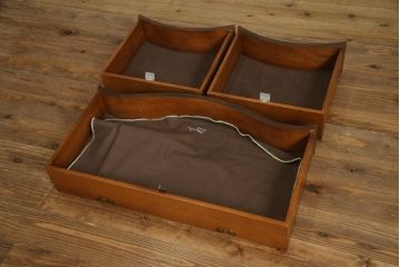中古　美品　ドレクセル　DREXEL HERITAGE(ドレクセルヘリテイジ)　洗練された上品なデザインが魅力のコンソールテーブル(平机、引き出、サイドテーブル)(R-075680)