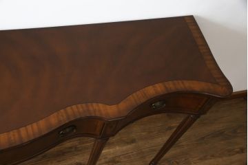 中古　美品　ドレクセル　DREXEL HERITAGE(ドレクセルヘリテイジ)　洗練された上品なデザインが魅力のコンソールテーブル(平机、引き出、サイドテーブル)(R-075680)
