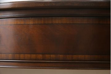 中古　美品　ドレクセル　DREXEL HERITAGE(ドレクセルヘリテイジ)　洗練された上品なデザインが魅力のコンソールテーブル(平机、引き出、サイドテーブル)(R-075680)