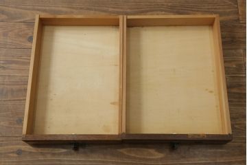 中古　三越家具　カントリーハウス　希少な絶版品!!　ブルージュ　挽き物加工や引手のデザインがおしゃれ!クラシカルな雰囲気を高めるデスク(片袖机、ワークデスク、在宅用、在宅ワーク用)(R-075681)