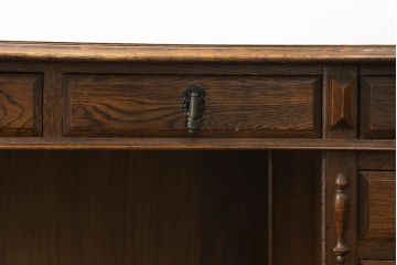 中古　三越家具　カントリーハウス　希少な絶版品!!　ブルージュ　挽き物加工や引手のデザインがおしゃれ!クラシカルな雰囲気を高めるデスク(片袖机、ワークデスク、在宅用、在宅ワーク用)(R-075681)