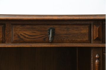中古　三越家具　カントリーハウス　希少な絶版品!!　ブルージュ　挽き物加工や引手のデザインがおしゃれ!クラシカルな雰囲気を高めるデスク(片袖机、ワークデスク、在宅用、在宅ワーク用)(R-075681)
