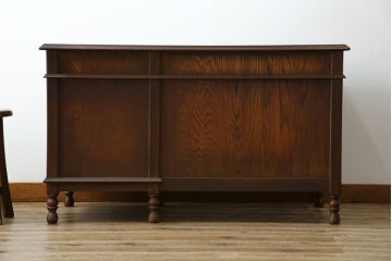 中古　三越家具　カントリーハウス　希少な絶版品!!　ブルージュ　挽き物加工や引手のデザインがおしゃれ!クラシカルな雰囲気を高めるデスク(片袖机、ワークデスク、在宅用、在宅ワーク用)(R-075681)