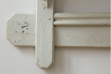 フランスアンティーク　古いペイントがレトロおしゃれなウォールラック(壁掛け飾り棚、吊り棚、ウォールシェルフ、ウッドシェルフ、木製ラック)(R-075683)