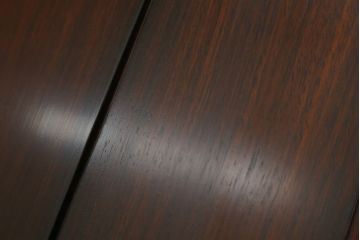 中古　美品　指物工芸家具　本紫檀(シタン)　凝った脚のデザインが目を惹くガラス天板付き座卓(ローテーブル、センターテーブル)(R-075690)