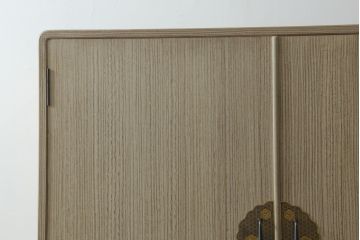 中古　柔らかな色合いと上品な佇まいが魅力的な加茂総桐箪笥(並厚、総桐たんす、衣装箪笥、着物箪笥、和タンス、引き出し)(R-075702)