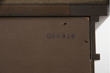 中古　DREXEL HERITAGE(ドレクセルヘリテイジ)　FRANCHESCA(フランチェスカ)　クラシカルな佇まいが美しいサイドボード(クレデンザ、クリデンザ、収納棚、戸棚、サイドキャビネット、ホールチェスト)(R-075706)
