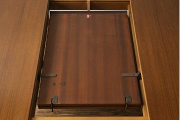 イギリスビンテージ　G-PLAN(ジープラン)　洗練された佇まいが魅力のエクステンションテーブル(ダイニングテーブル、拡張式テーブル、食卓、2人掛け、4人掛け、6人掛け、ラウンドテーブル、ヴィンテージ、英国、北欧)(R-075723)